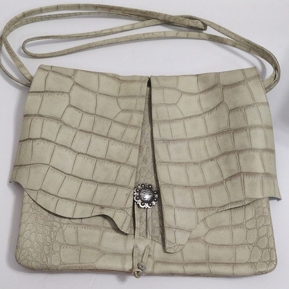 Esperanza Alligator Embosed Leather Shoulder Bag - Picture 3 of 14